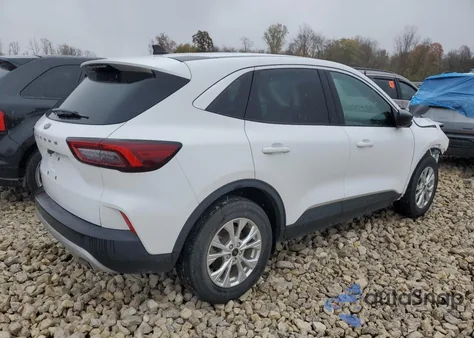 2023 Ford Escape Active z USA, uszkodzony, nr VIN 1FMCU0GN1PUA12188